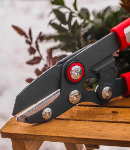 sekator kowadełkowy wolf garten.jpg